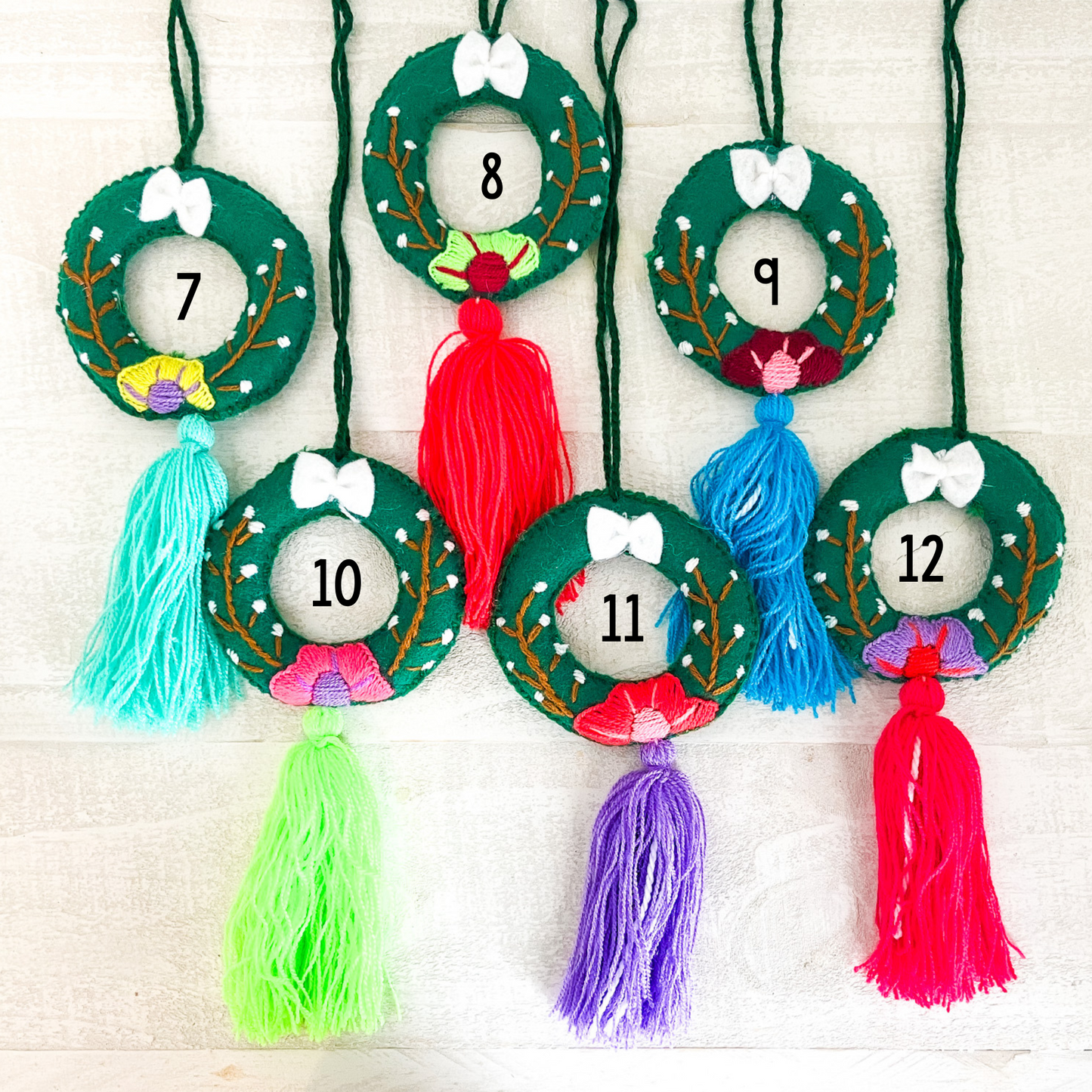Winter Christmas Wreath Pompom Tassel