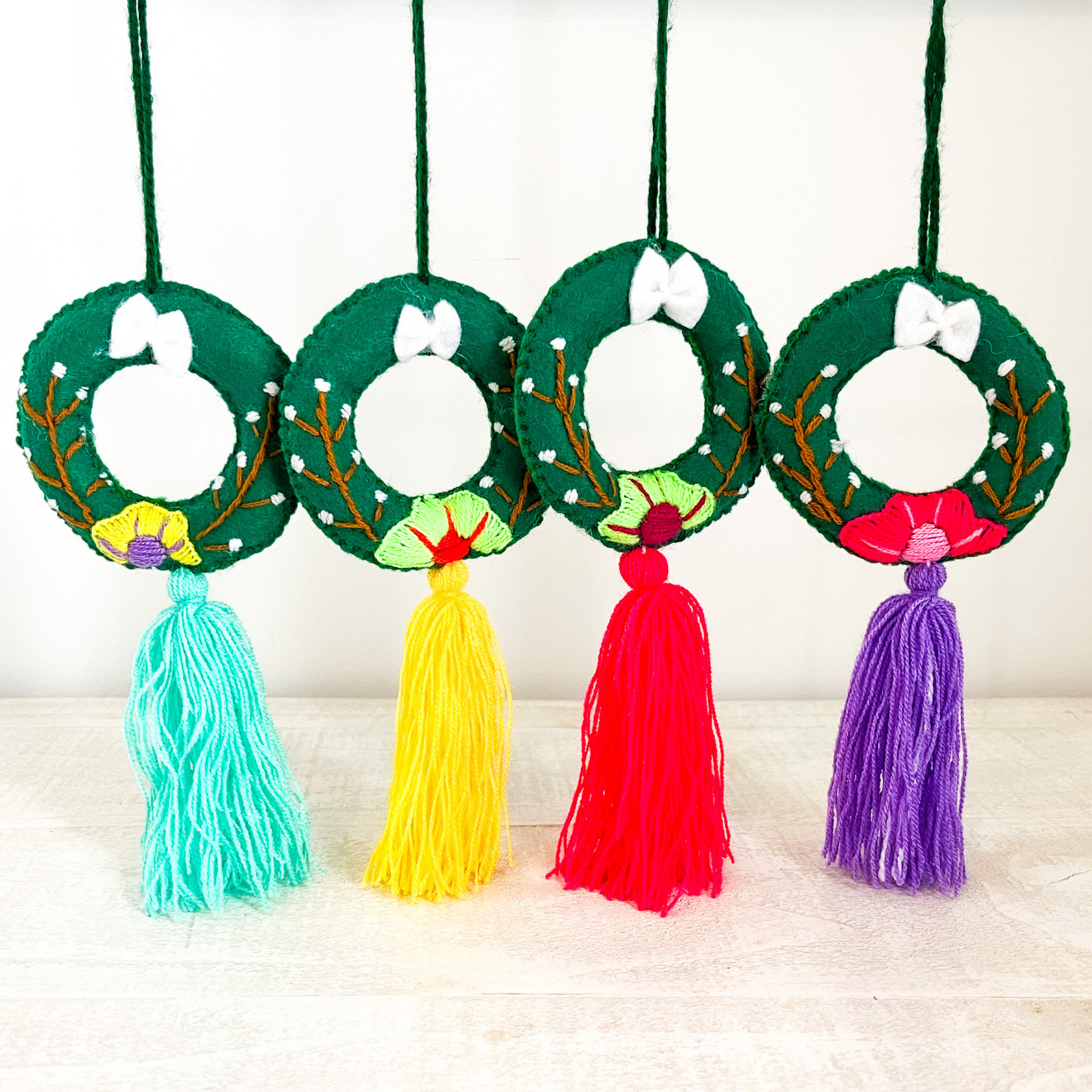 Winter Christmas Wreath Pompom Tassel