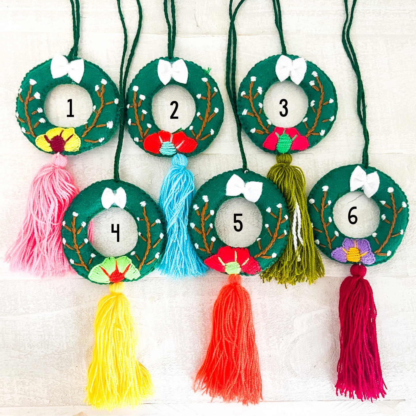 Winter Christmas Wreath Pompom Tassel