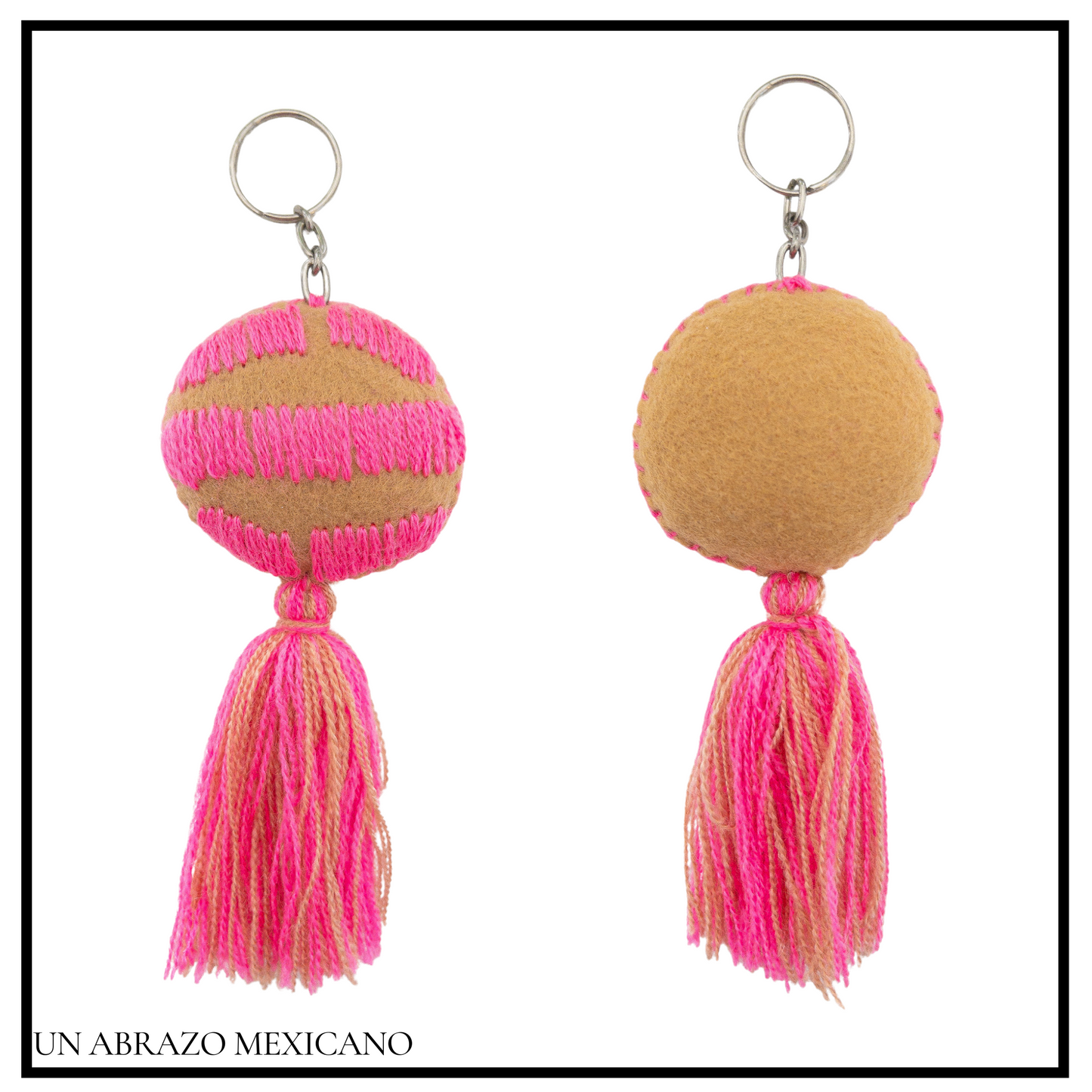 Concha Pompom Tassel Keychain