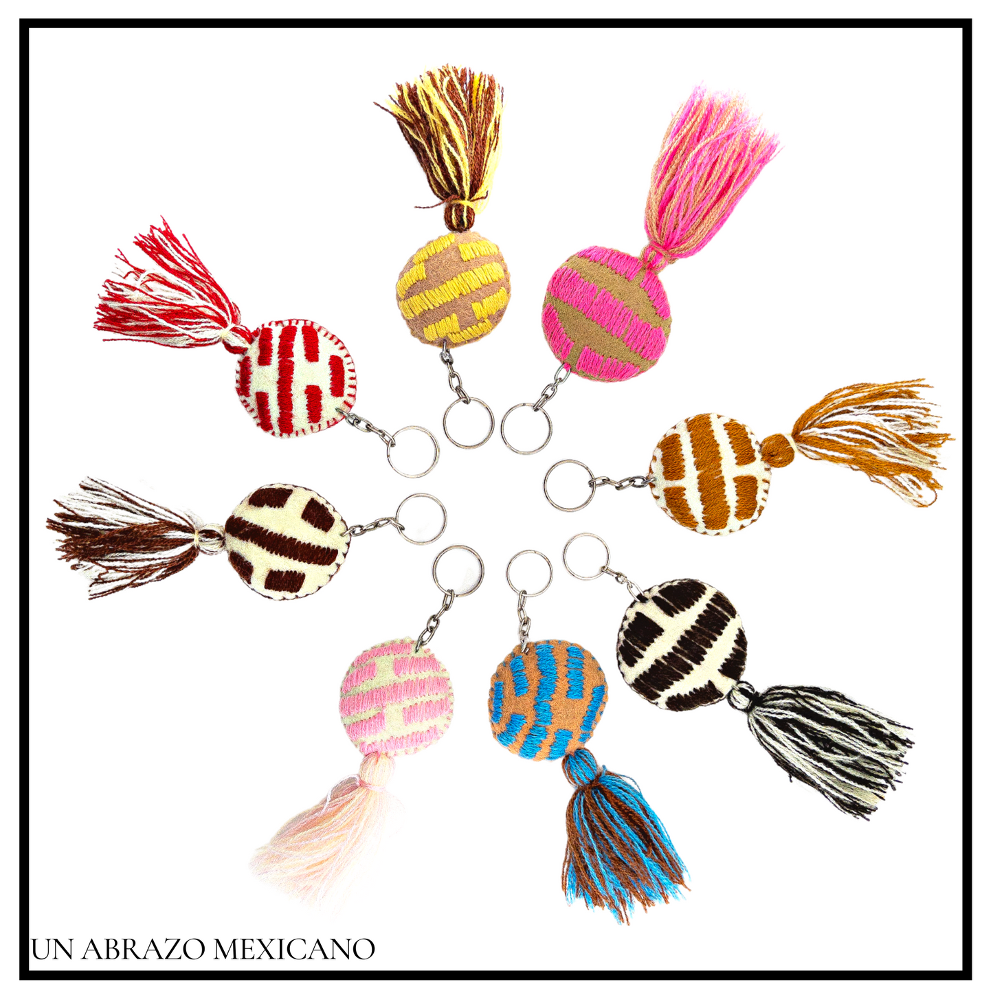 Concha Pompom Tassel Keychain