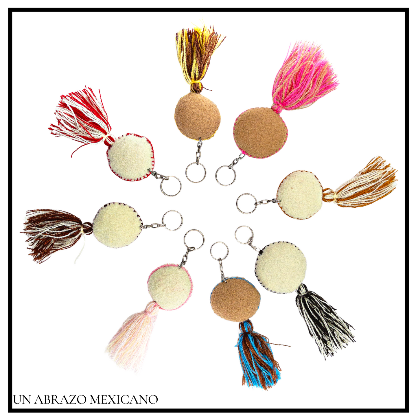 Concha Pompom Tassel Keychain