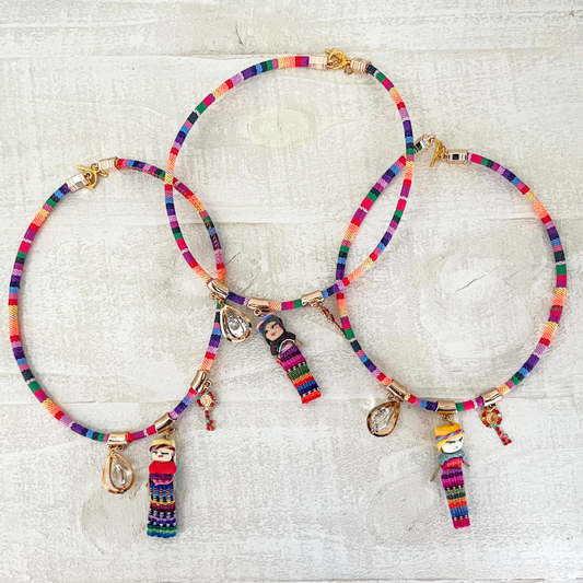 Quitapena Worry Doll Necklace